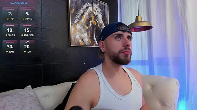 Maximo Wolff online show from 10-18-25, 08:20