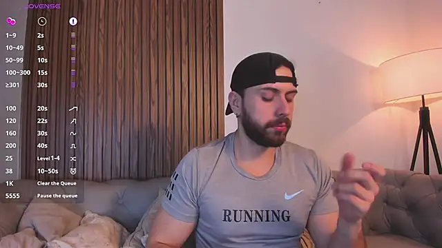 Maximo Wolff online show from 04-11-26, 08:02