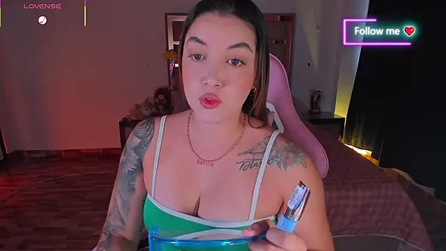 lunaarose online show from 01-11-26, 08:14