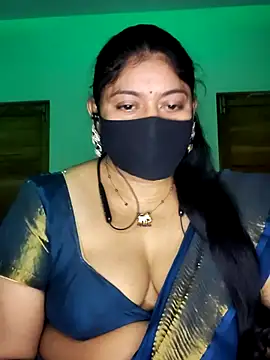 Snapshot of Telugu--Nadhini143 chatting on 10-25-25, 04:13 Telugu--Nadhini143 online show from 10-25-25, 04:13