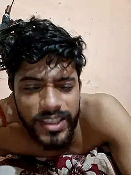Snapshot of king_raaj1999 chatting on 06-19-26, 05:45 king raaj1999 online show from 06-19-26, 05:45