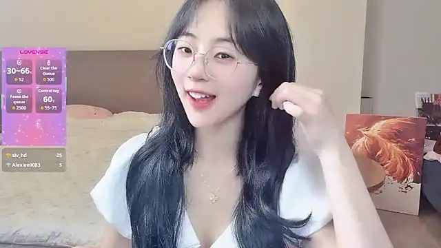 nini a online show from 04-10-26, 11:48