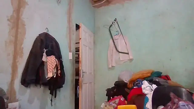 Nicky52 online show from 11-26-25, 03:02