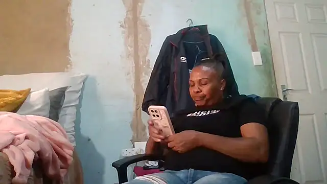 Nicky52 online show from 04-12-26, 10:09