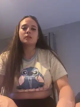 Snapshot of LollyLove_ chatting on 10-16-25, 08:10 LollyLove  online show from 10-16-25, 08:10