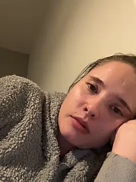 LollyLove  online show from 04-06-26, 08:10