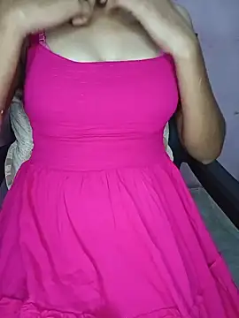 Snapshot of Nidhi_lovely chatting on 06-01-26, 04:25 Nidhi lovely online show from 06-01-26, 04:25