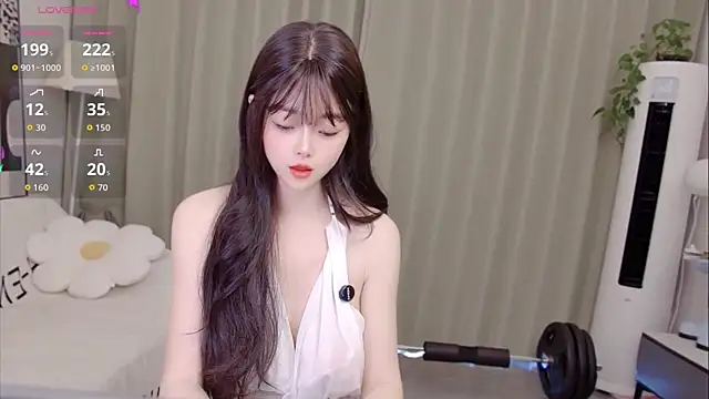 uikyy1 online show from 07-03-26, 07:04