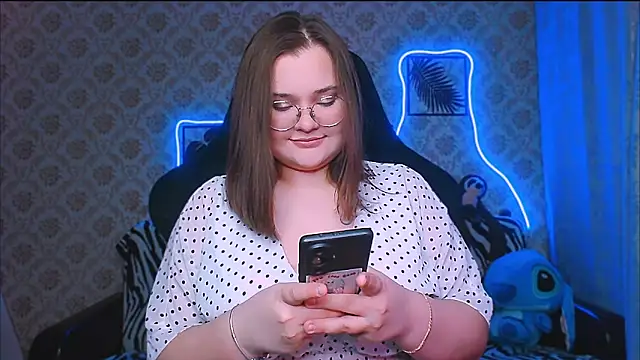 InLoveWithLife26 online show from 09-27-25, 03:28