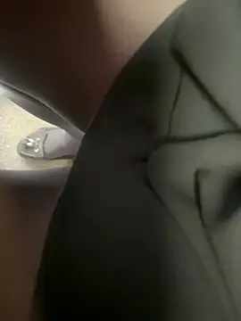 HiddenHoneyLDN online show from 01-14-26, 11:49