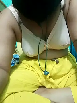 Snapshot of Maria_Mahi chatting on 08-02-26, 05:50 Maria Mahi online show from 08-02-26, 05:50