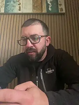 andrey1887 online show from 04-21-26, 03:50