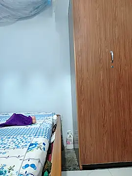 Rosalind xxx online show from 11-12-25, 10:52