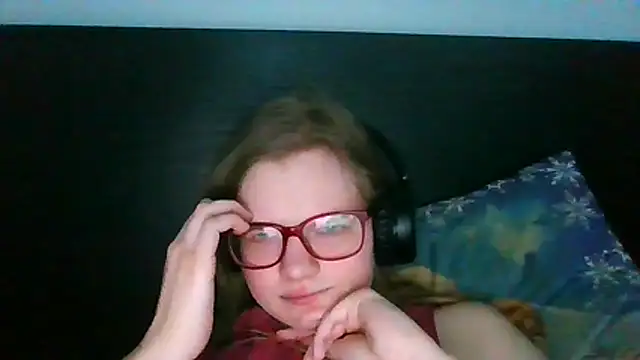 Moonolighta online show from 01-07-26, 12:18