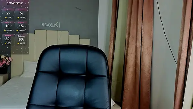 Alexa   Hill online show from 09-24-25, 08:45