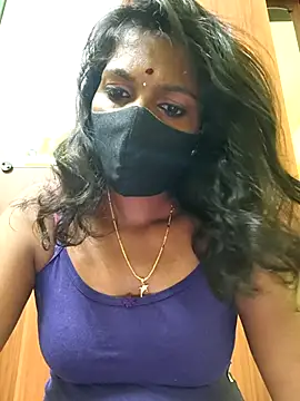 Honey rosetamil online show from 03-16-26, 07:29