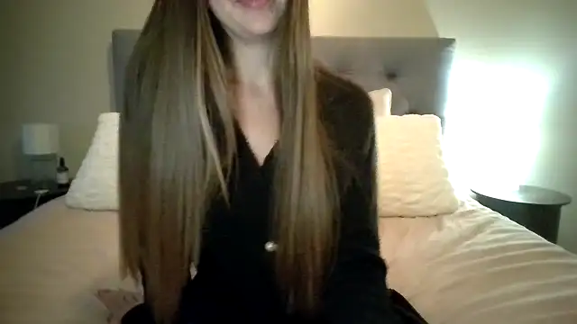 TaylorWest62 online show from 10-26-25, 03:18