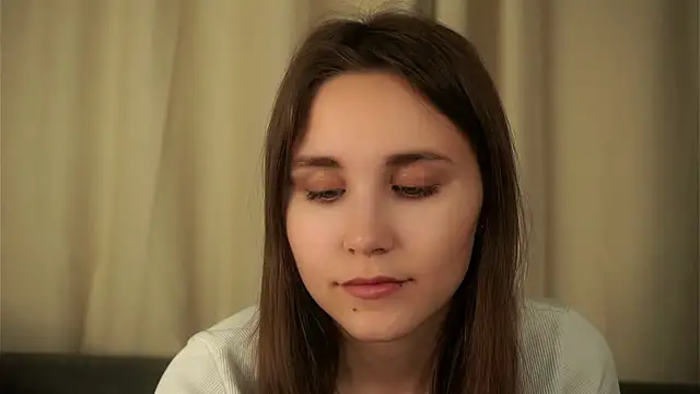 EthalFlowers online show from 10-29-25, 01:19