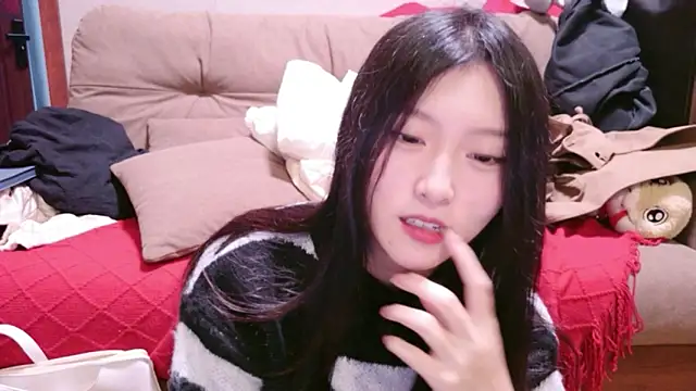 Snapshot of rainybb chatting on 11-08-25, 12:27 rainybb online show from 11-08-25, 12:27