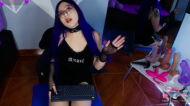 karlamoon23 online show from 06-14-26, 02:30