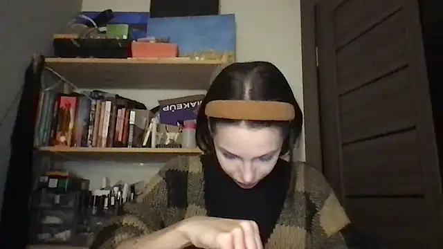 Yuna5343 online show from 11-13-25, 09:25