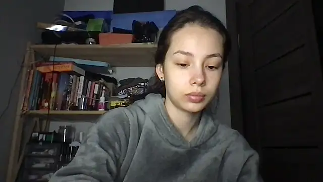 Yuna5343 online show from 12-14-25, 08:24