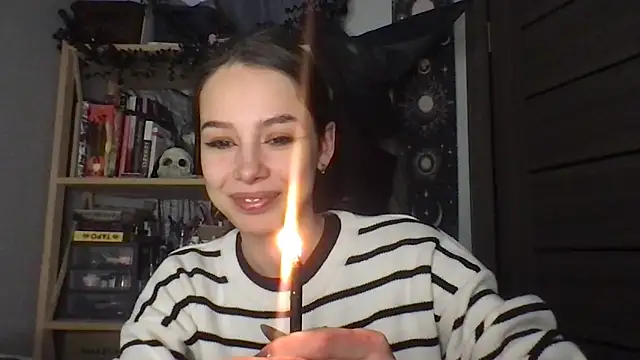 Yuna5343 online show from 02-09-26, 08:24