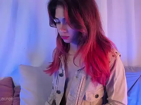 Laurenn 2 online show from 11-08-25, 03:29