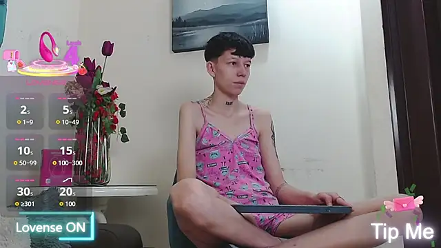 LiamBrown09 online show from 01-10-26, 01:46