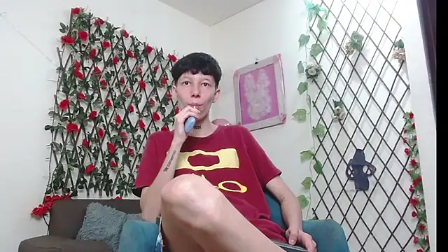 LiamBrown09 online show from 04-22-26, 08:21