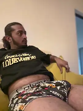 seenu2101 online show from 03-12-26, 06:36