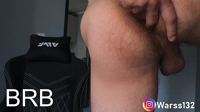 Snapshot of Warssss chatting on 01-17-26, 11:59 Warssss online show from 01-17-26, 11:59