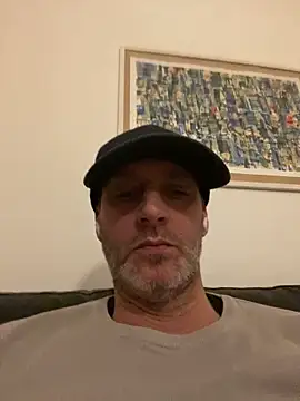 Snapshot of Maurinho3005 chatting on 03-26-26, 11:10 Maurinho3005 online show from 03-26-26, 11:10