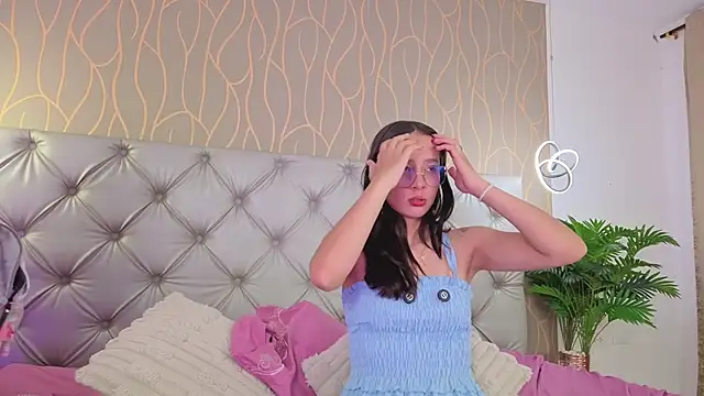 Naughty Couple83 online show from 06-18-26, 07:18