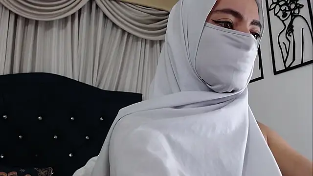 Snapshot of jade_nassar chatting on 09-14-25, 11:37 jade nassar online show from 09-14-25, 11:37