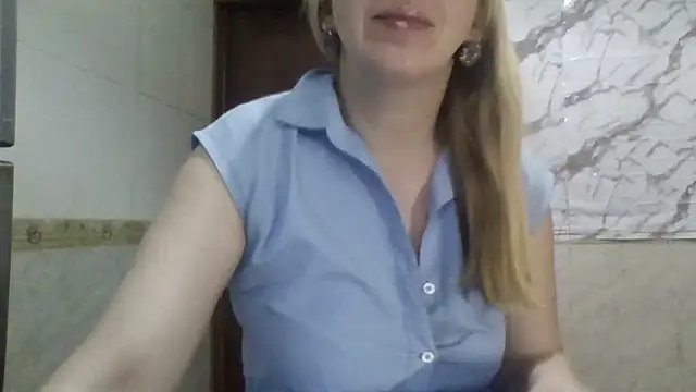 MiyaHottie online show from 05-10-26, 05:12