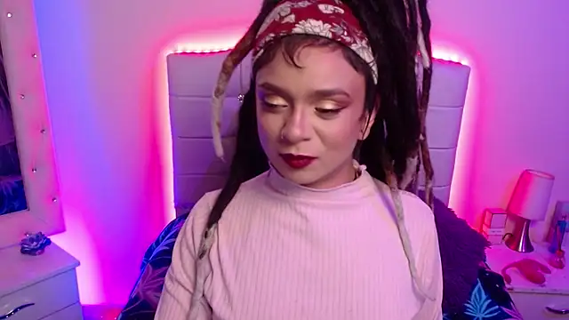 elapetitie online show from 10-23-25, 05:29