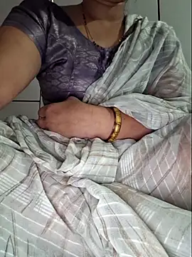 indianhotwife639 online show from 04-12-26, 10:48