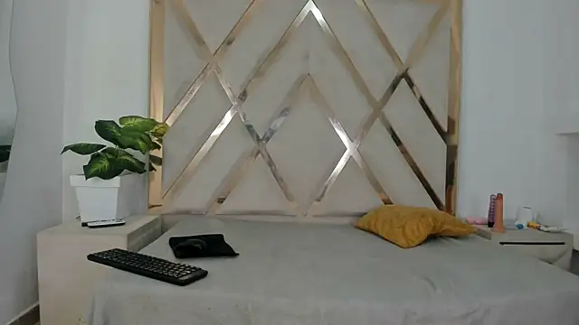 arielasm online show from 09-12-25, 12:38