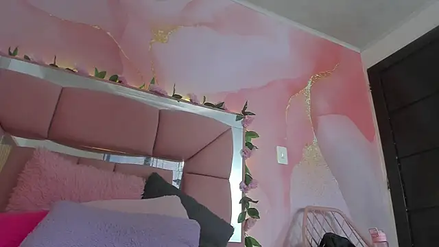 Mila grace  online show from 06-26-26, 06:34