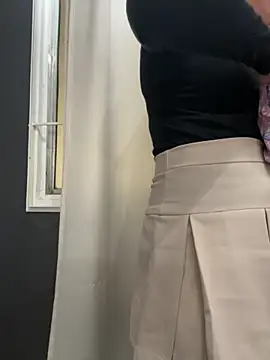 Alyha Cortes online show from 10-03-25, 01:30