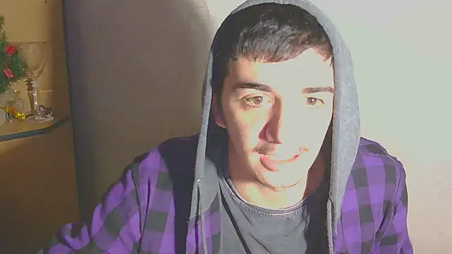 Victoria ooo online show from 12-20-25, 02:35