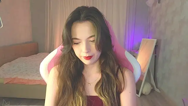 yuna sunshy online show from 11-17-25, 09:20