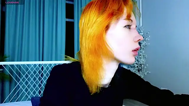 Kiara Dream online show from 06-26-26, 09:41