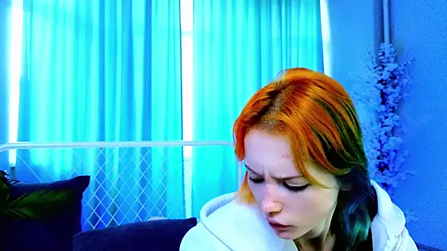 Kiara Dream online show from 07-14-26, 02:05