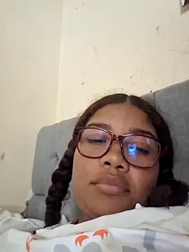 madelene online show from 02-04-26, 10:15