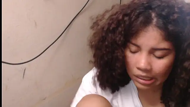 madelene online show from 04-02-26, 03:15