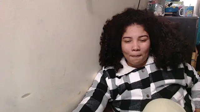 madelene online show from 06-10-26, 03:50