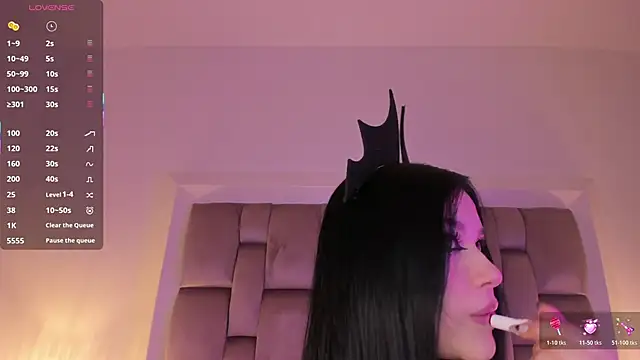 Dannika07 online show from 12-22-25, 03:47