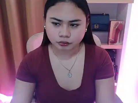 Annafoxy2xx online show from 05-11-26, 12:33